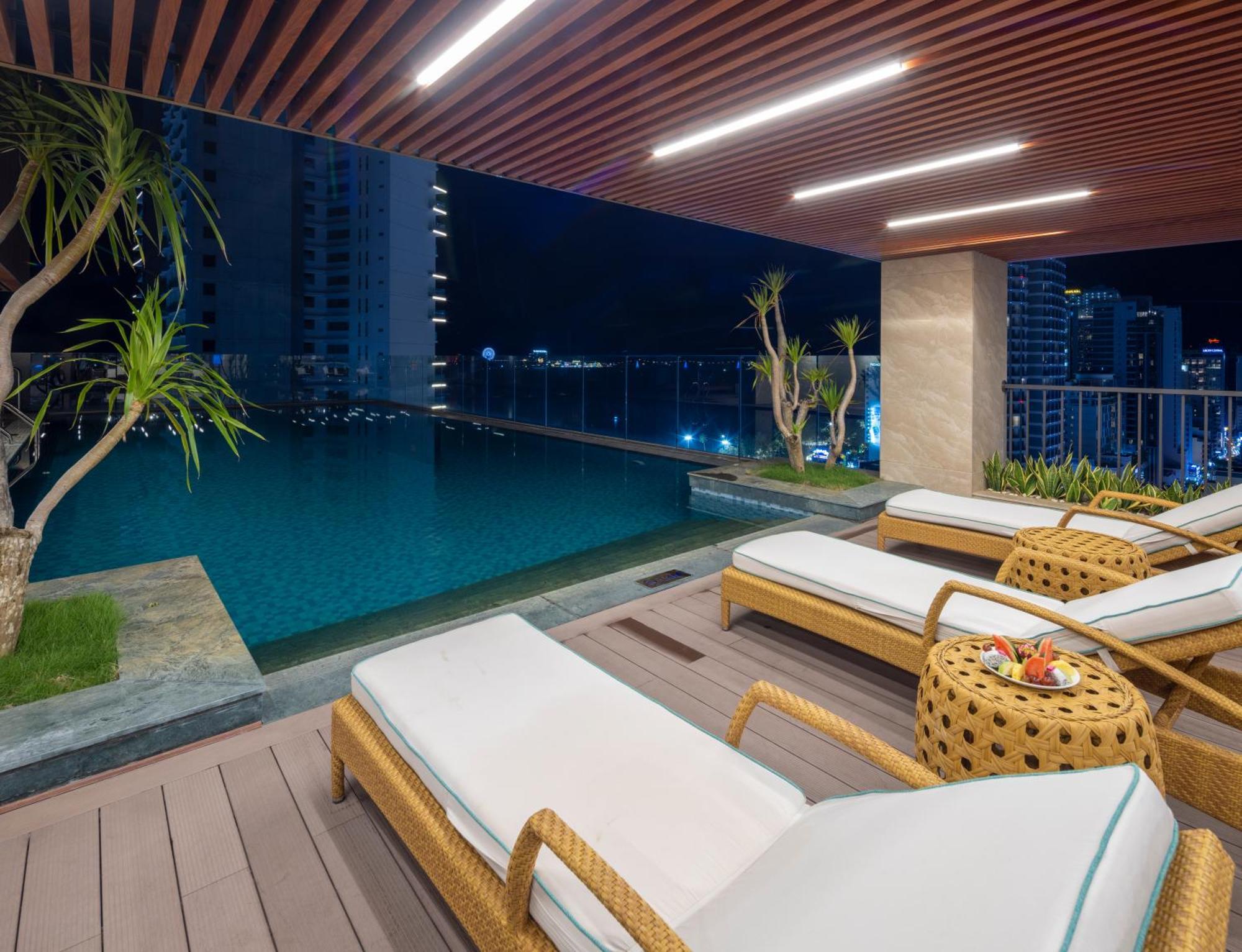 Gonsala Hotel Nha Trang Exterior photo